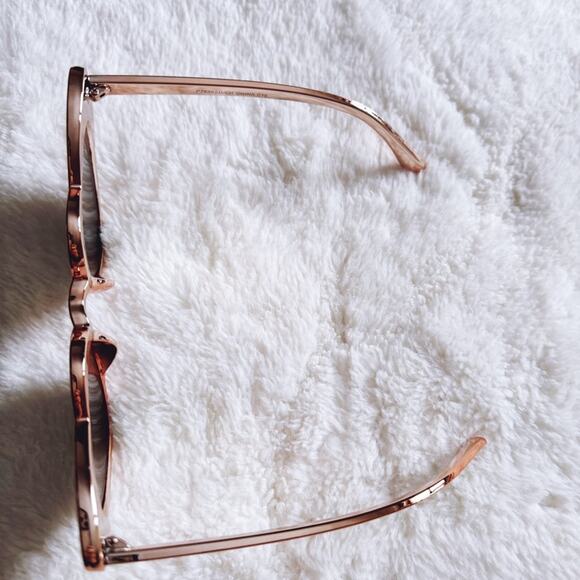 Addison Gold Heart-Shaped Sunglasses - Picture 5 of 13